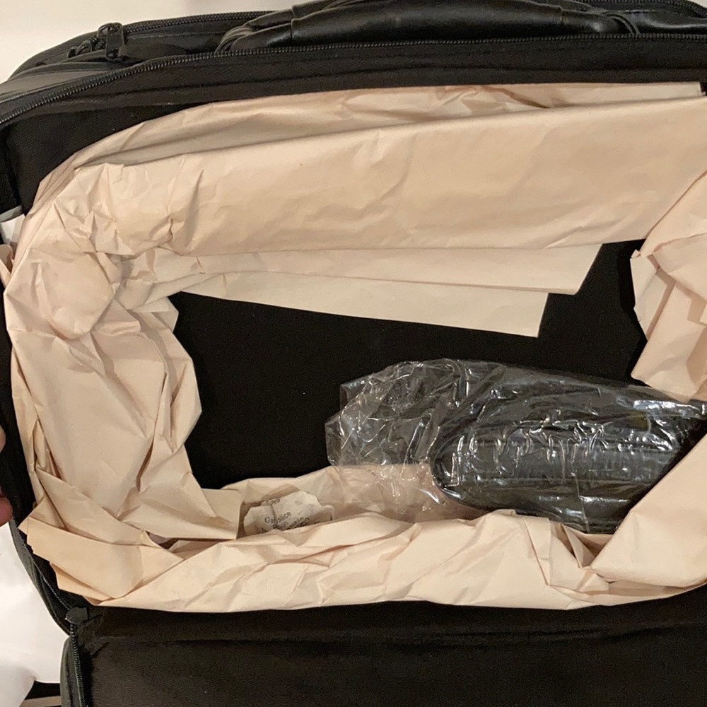 Briefcase - Picture 4 of 5